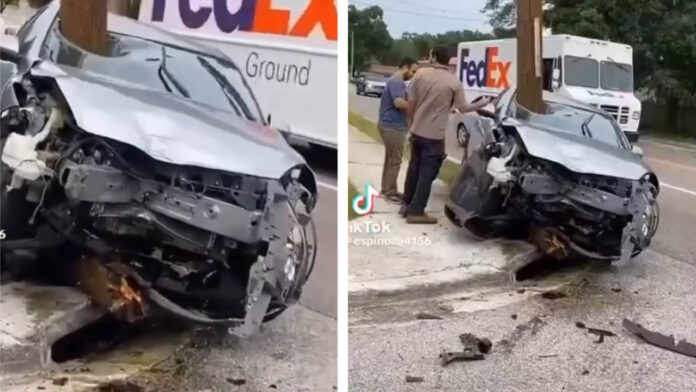 Bizarre Car crash leaves internet in disbelief