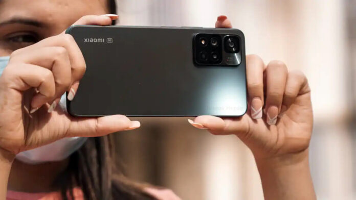 Camera Smartphones under rs 30000