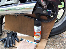 Motorcycle chain cleaning and maintenance tips in monsoon