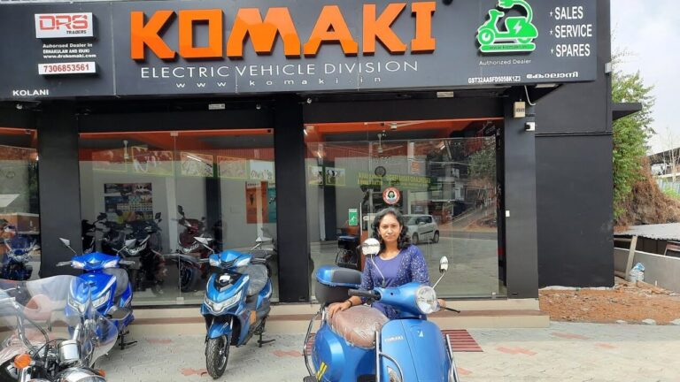 Komaki: Indian company has launched an electric scooter with special features to run on the roads of Bangladesh