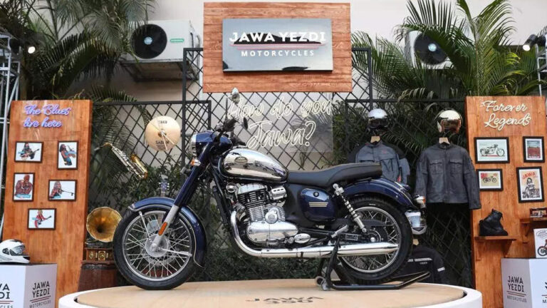 Jawa 350 Blue: Seeing this new bike from Jawa will make you want to buy a Royal Enfield!