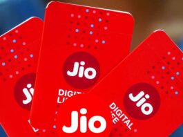 reliance jio rs 1028 vs rs 1029 plan comparison prepaid entertainment pack check before recharge